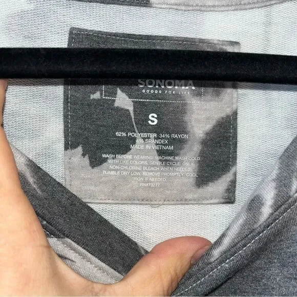 Bundle of 2 Short Sleeve Sweater Tops - Size S - Picture 15 of 15